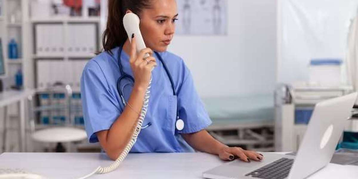 How A HIPAA Compliant Answering Service Online Can Streamline Your Medical Office Workflow