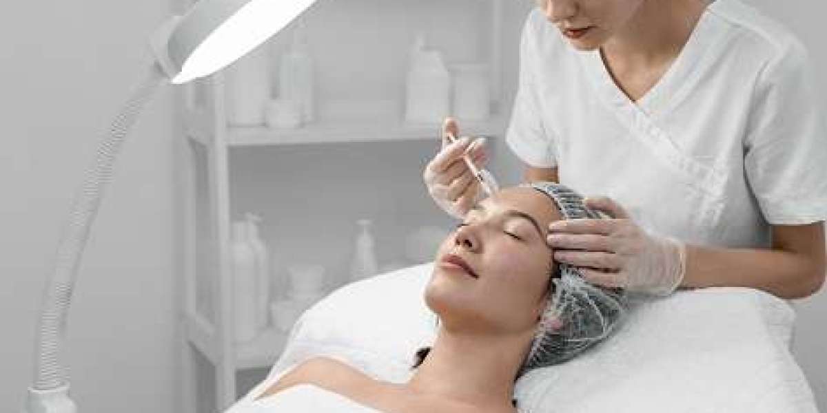 Skincare Serenity: Botox's Rise to Stardom in Dubai