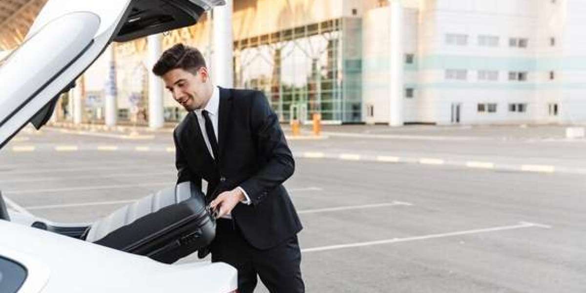 Connecting Flights: Navigating the Best Airport Transfers Near Me