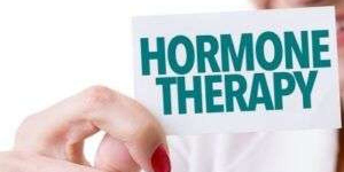 Navigating Menopause with Hormonal Replacement Therapy in Dubai