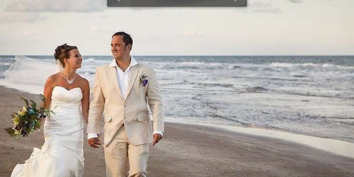 Cool and Crisp: Mastering Men's Linen Suits for Wedding Bliss