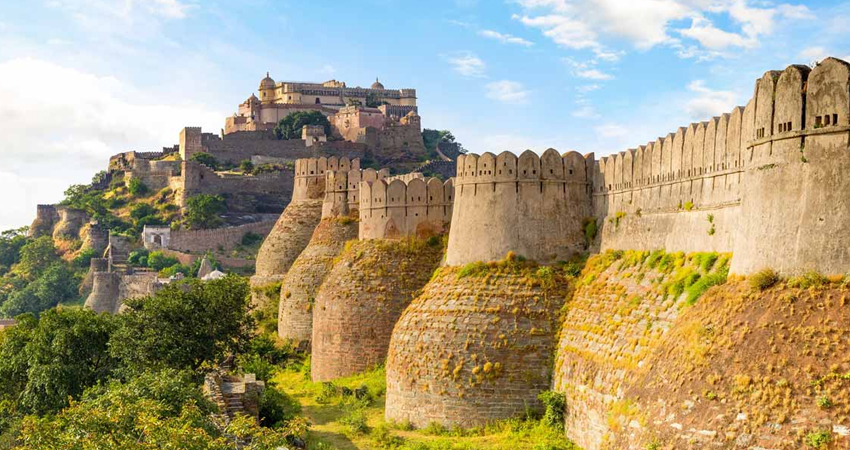Wondering About Rajasthan’s Historical Attractions? Let’s explore | KK Holidays