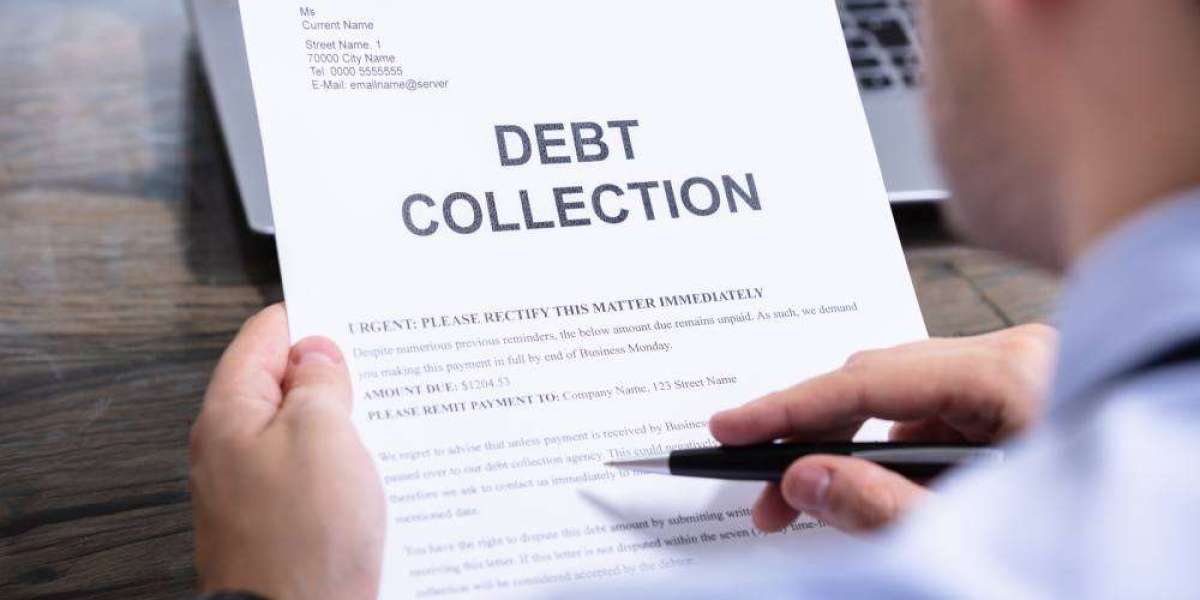 When does a company in Egypt need to debt collection agency?