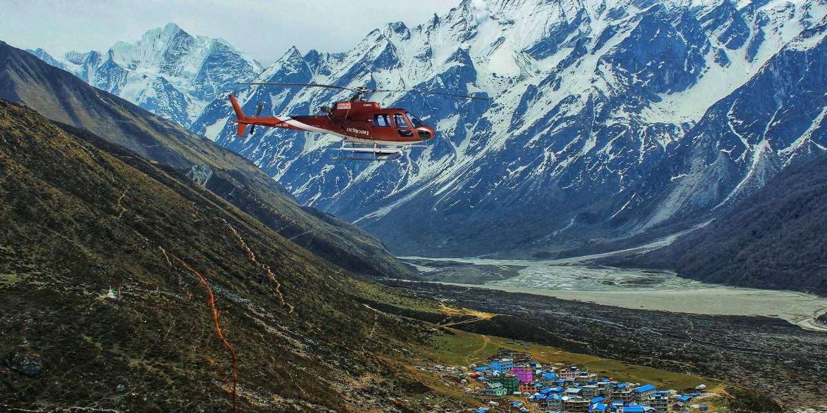 Langtang Valley & Gosainkunda Helicopter Tour