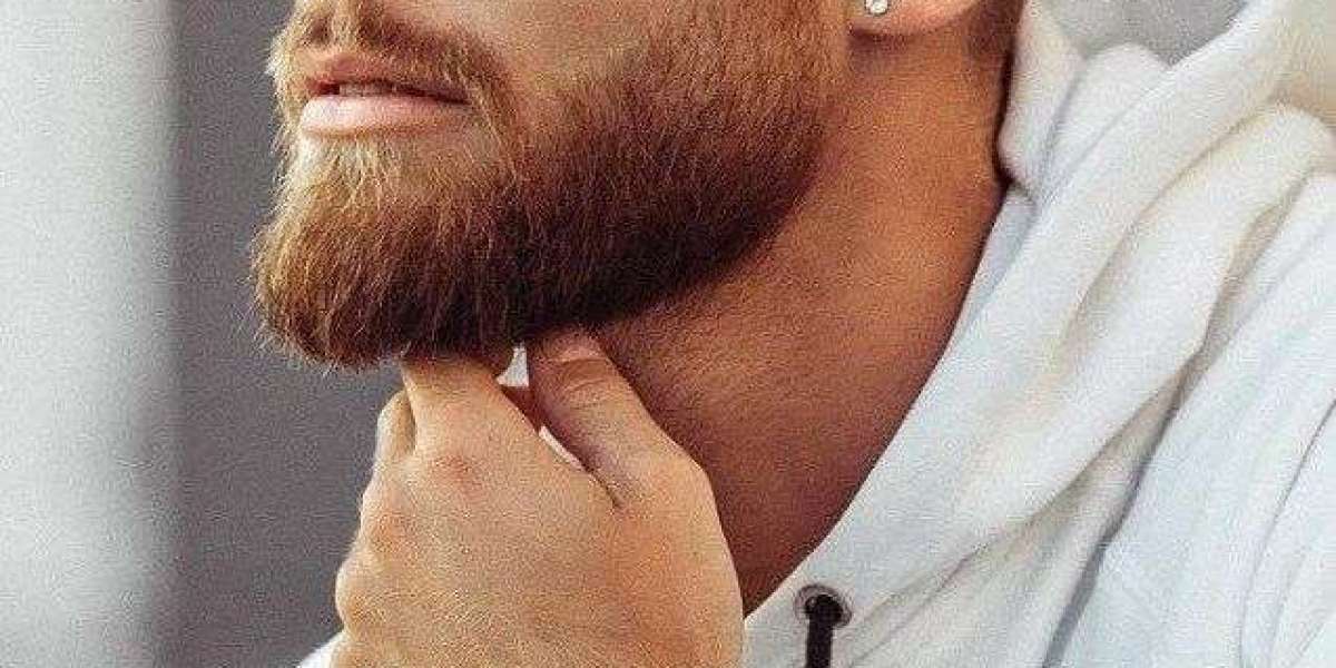Dubai's Premier Beard Hair Transplant Clinic: Crafting Timeless Facial Symmetry