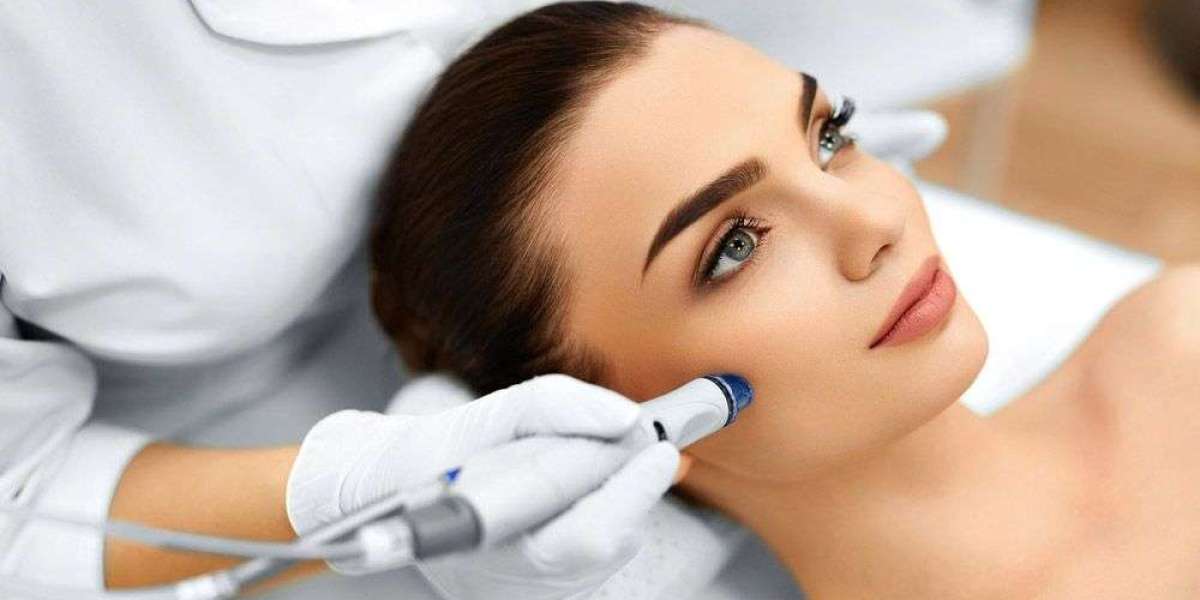 Revitalize Your Radiance: The Ultimate Guide to Hydrafacial Treatment in Dubai