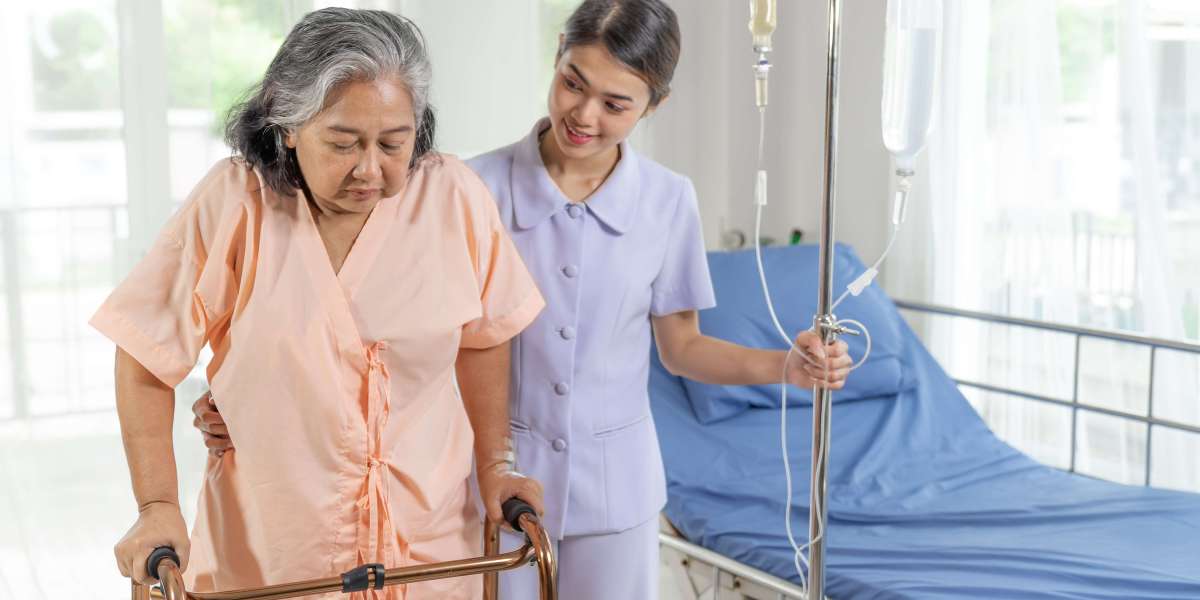 A Personalized Approach: Understanding Home Nursing in Dubai