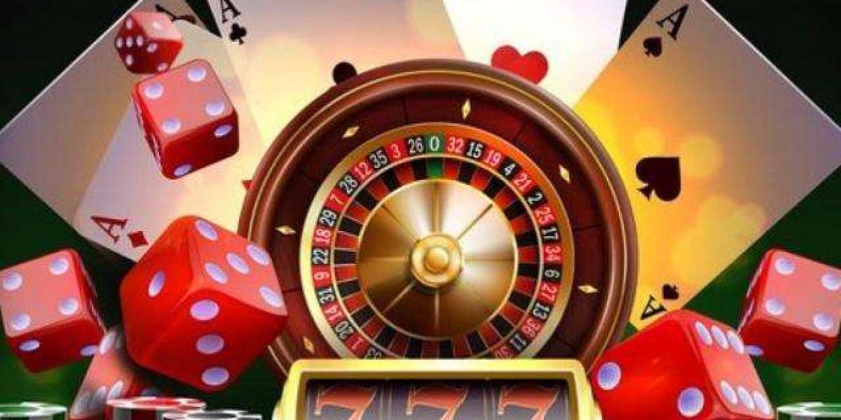 Comparing Online and Offline Casinos: A Detailed Insight