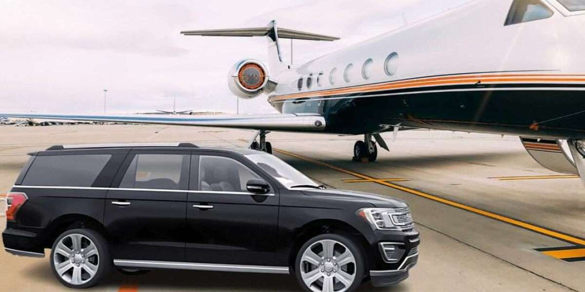 Beyond Transport: The Pinnacle of Elegance with Pickup Limo Service at Hollywood Burbank Airport