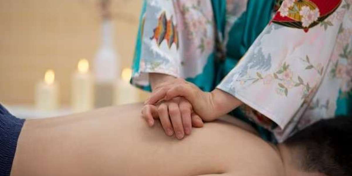 Revitalize Your Well-Being: Exploring TCM Meridian Massage Techniques