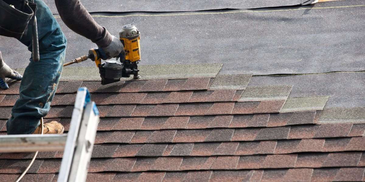 Elevate Your Business with Top-Notch Commercial Roofing Services from Emmaty Exteriors