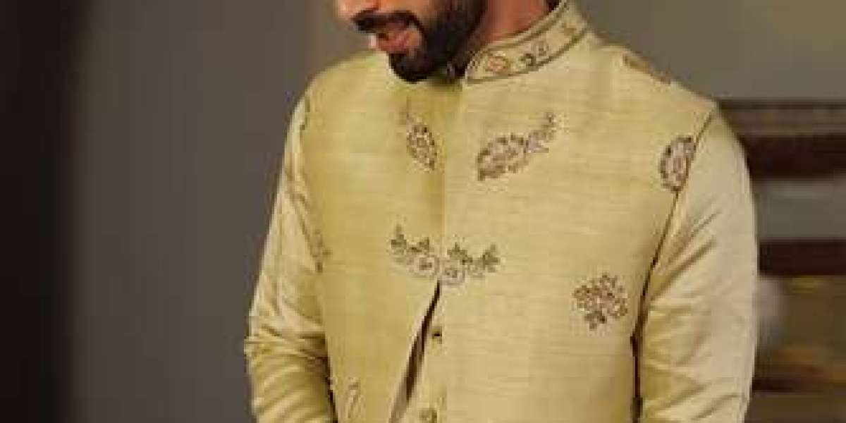 5 Ways To Style Ethnic Nehru Jackets for This Wedding Season in 2024