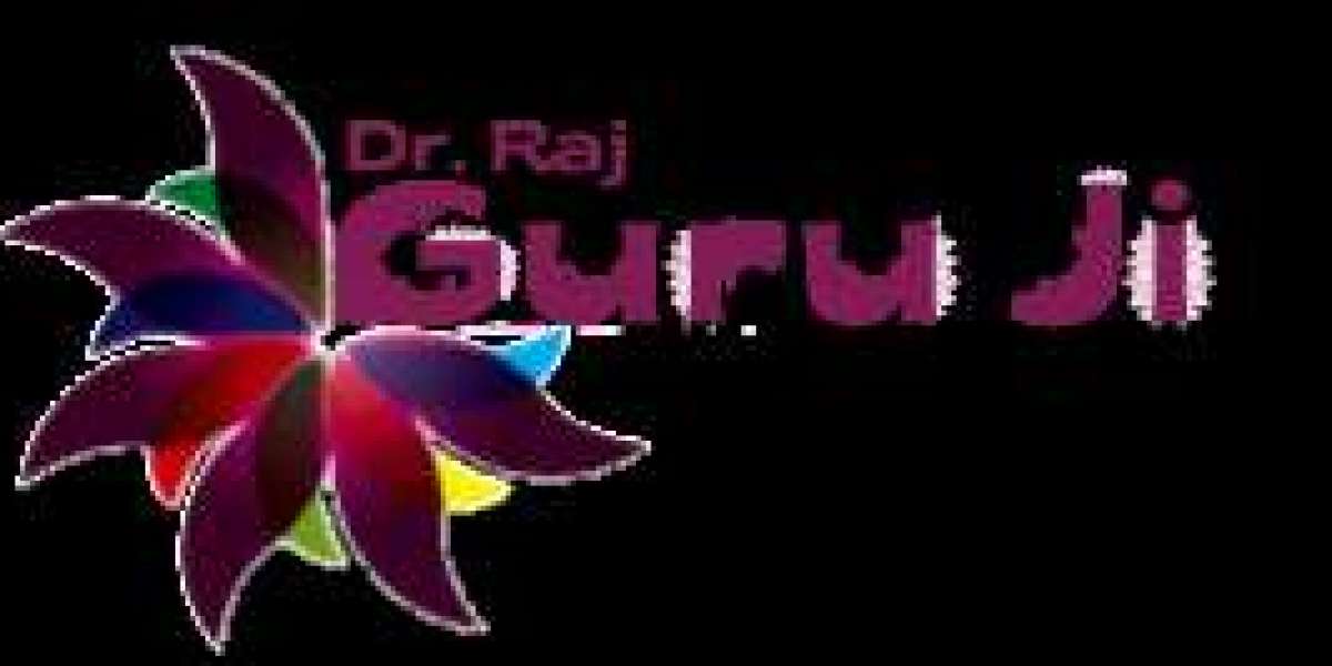 Meet Guru Ji Dr. Raj, an experienced Vedic Indian Astrologer in Dubai