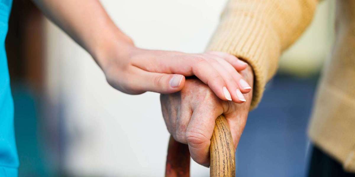 How to Find the Right Geriatric Care Provider