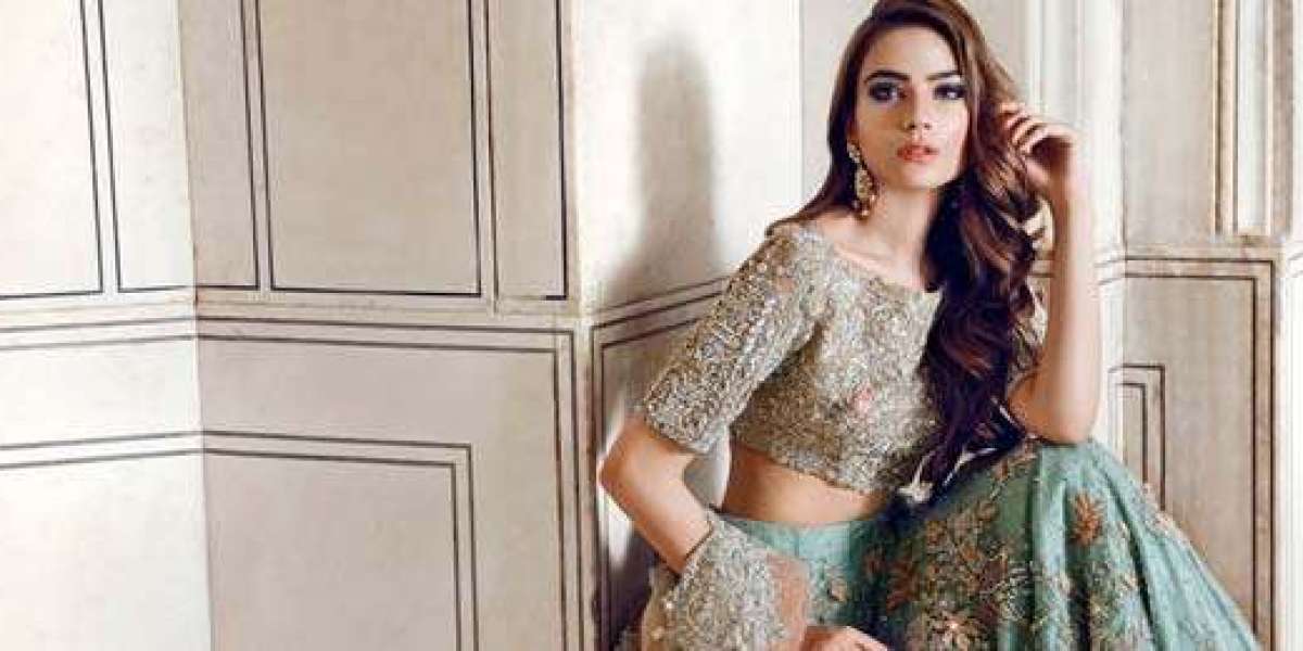 Elevate Your Style with Mushq Exquisite Pakistani Attire