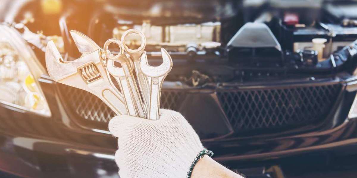 The Top Signs Your Car Needs Immediate Auto Repair