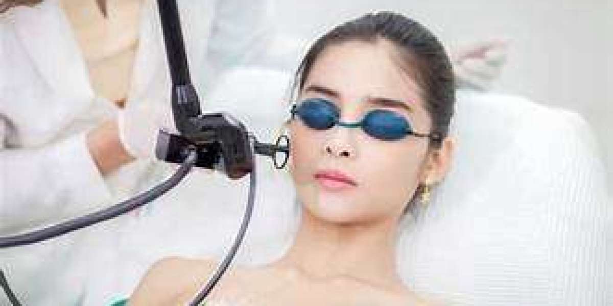 Unveiling the Smooth Revolution: Laser Hair Removal in Dubai