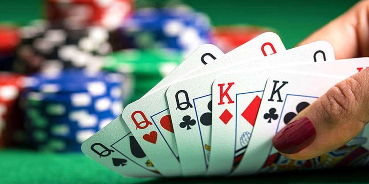 The Poker Club Scene Thriving in Toronto