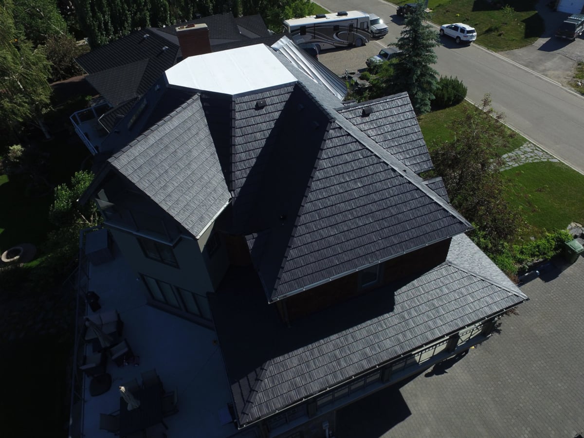 Metal shingle roofing in Alberta: Edmonton & Calgary