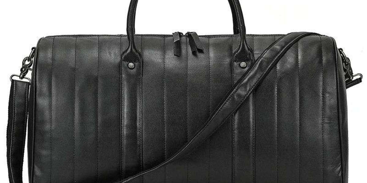 Top 7 Characteristics Of Leather Duffel Bags