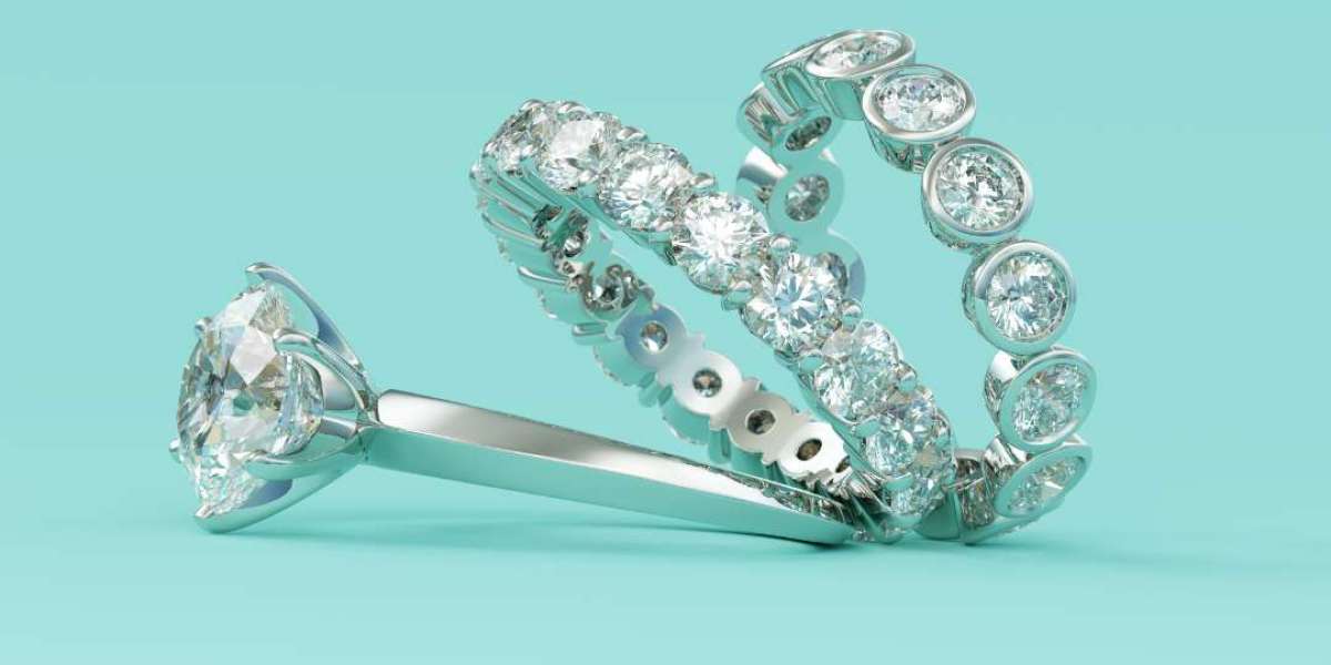 The Best Diamond Eternity Rings in Canada