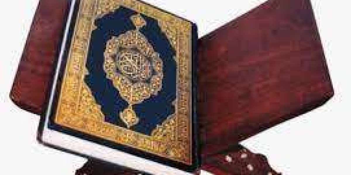 Embracing the Digital Renaissance: Unlocking Quranic Wisdom through Online Academies