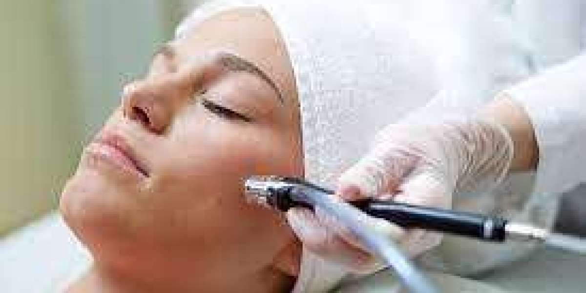 Oxygen Facial Skincare in Dubai: A Breath of Fresh Beauty