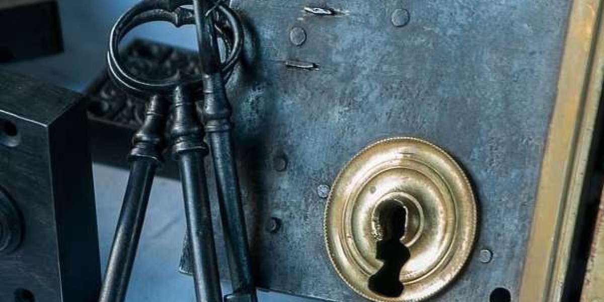 Navigating Lock Emergencies with Expertise: A Guide to Locksmith Services in Spring Lake, NC