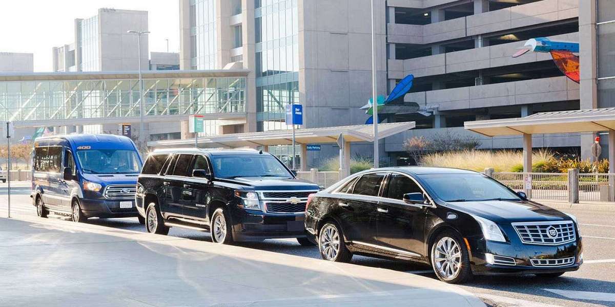 Streamlined Travel: Navigating Austin with Austin Airport Car Service by Transportation Star