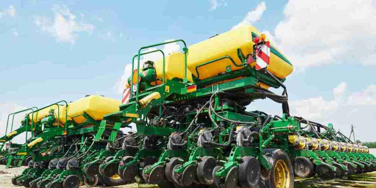 Hydrogen Tractor Market Sizing, Segmentation and Leading Company Profiles by 2032