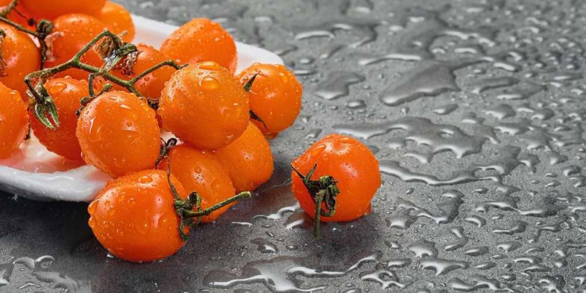 5 Monsoon Fruits to Help You Lose Weight