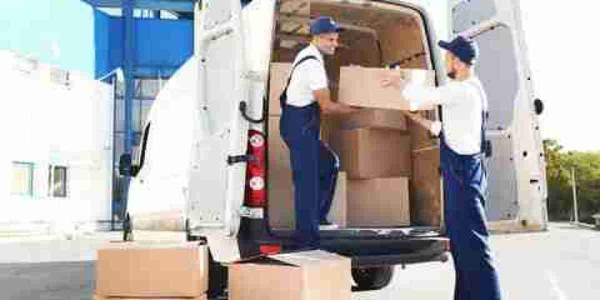 Delivering Excellence: The Best Courier Company in UAE