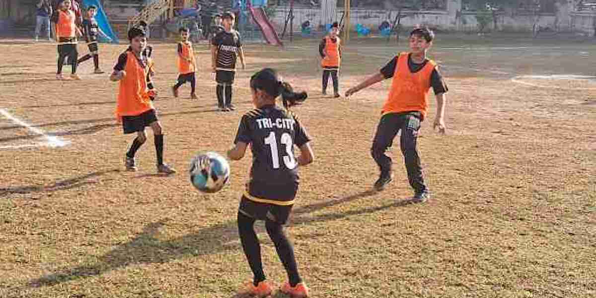 Football Coaching Classes in Mohali: Train with the Best at Tricity Connect