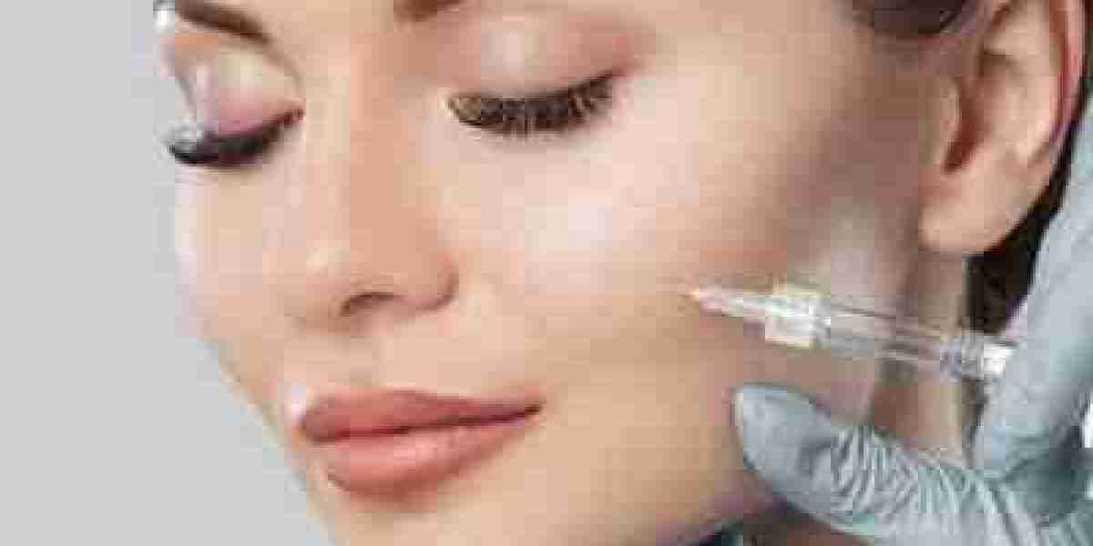 Hyaluronic Acid Injections in Dubai: A Breakthrough in Healthcare
