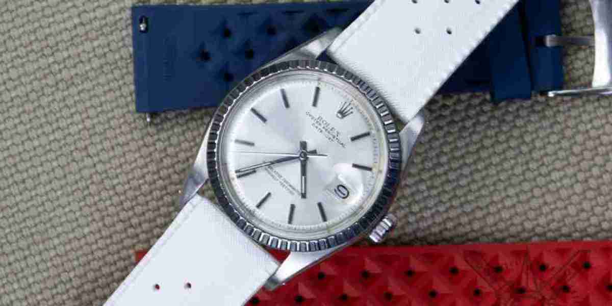 The Environmental Benefits of Choosing Rubber Watch Straps