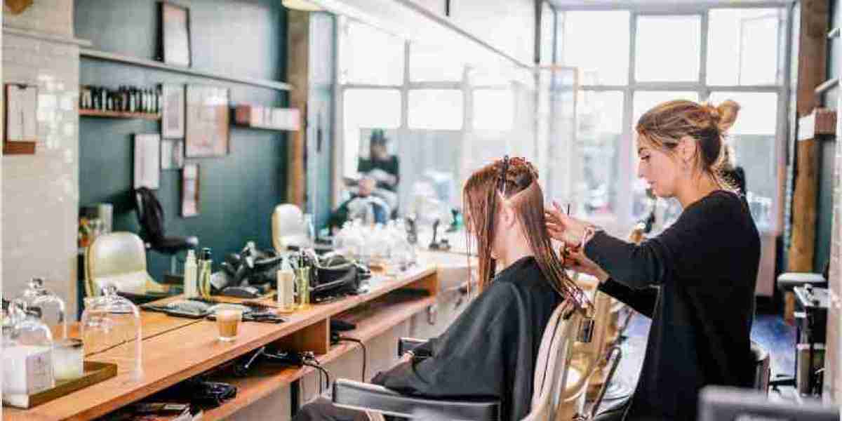 Professional Beauty Services Market Share, Industry Growth, Business Strategy, Trends and Regional Outlook