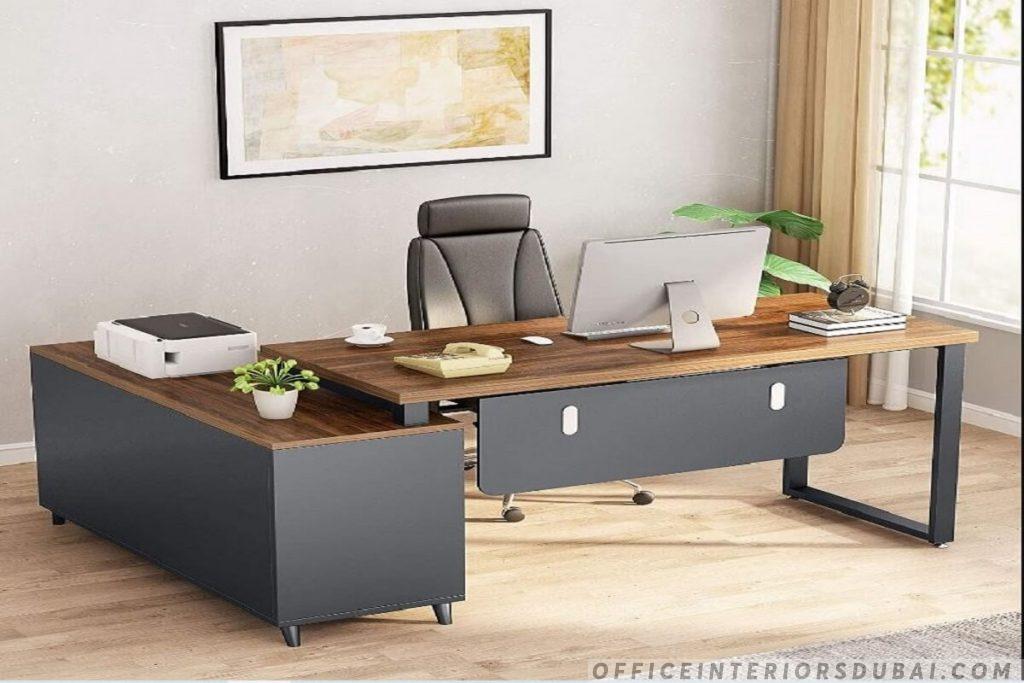 "Find the Perfect Executive Office Desk in Dubai
