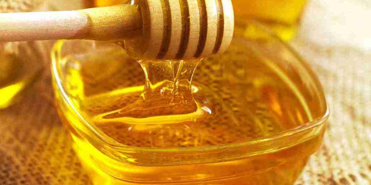 فوائد العسل الصحية: تأثيراته المفيدة على الصحة والعلاج الطبيعي.