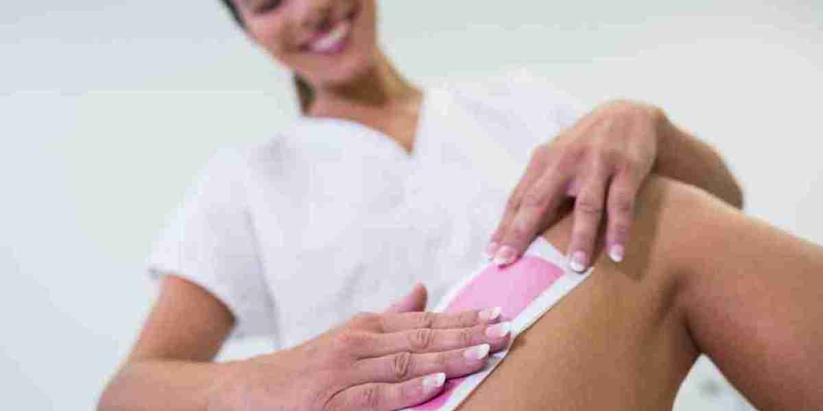 What is Brazilian Wax: A Comprehensive Guide for 2024 and Beyond