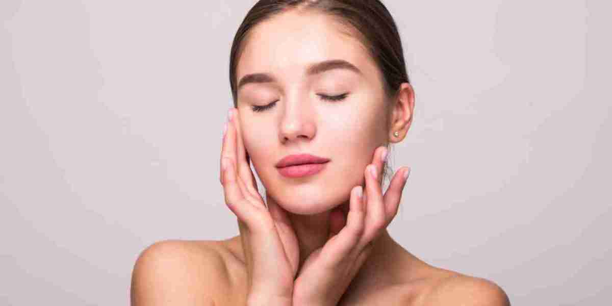 Renew Your Skin: Effective Tan Removal in Dubai