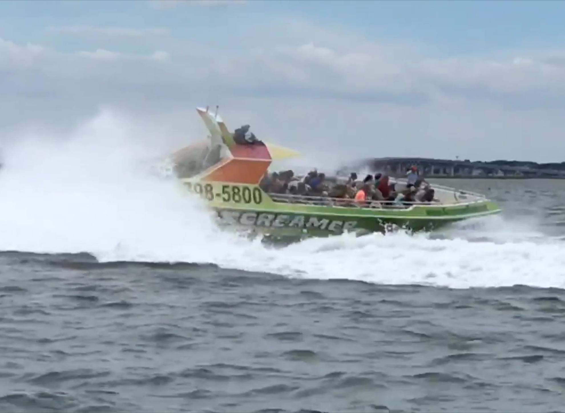 Screamer Speedboat Rides & Dolphin Sightings NJ - Ocean City Boat Rides