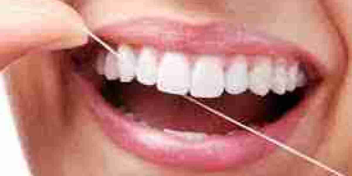 Top Teeth Cleaning Techniques Used in Dubai Clinics