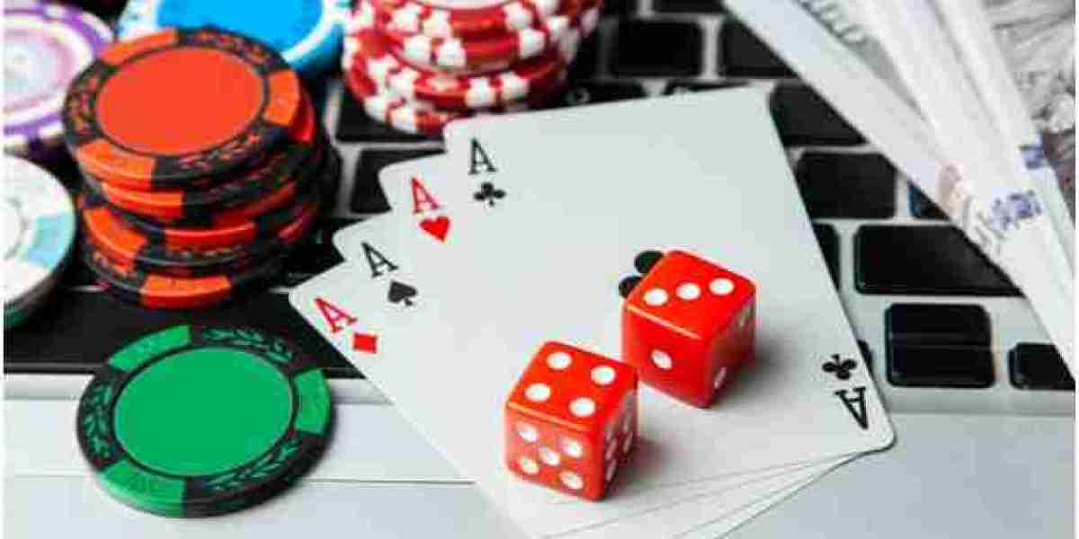 Let's Have Fun Playing Casino Games Online!