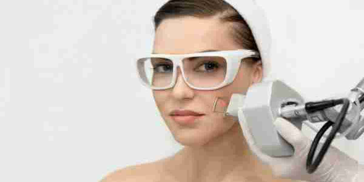 How much is CO2 laser treatment in Dubai?
