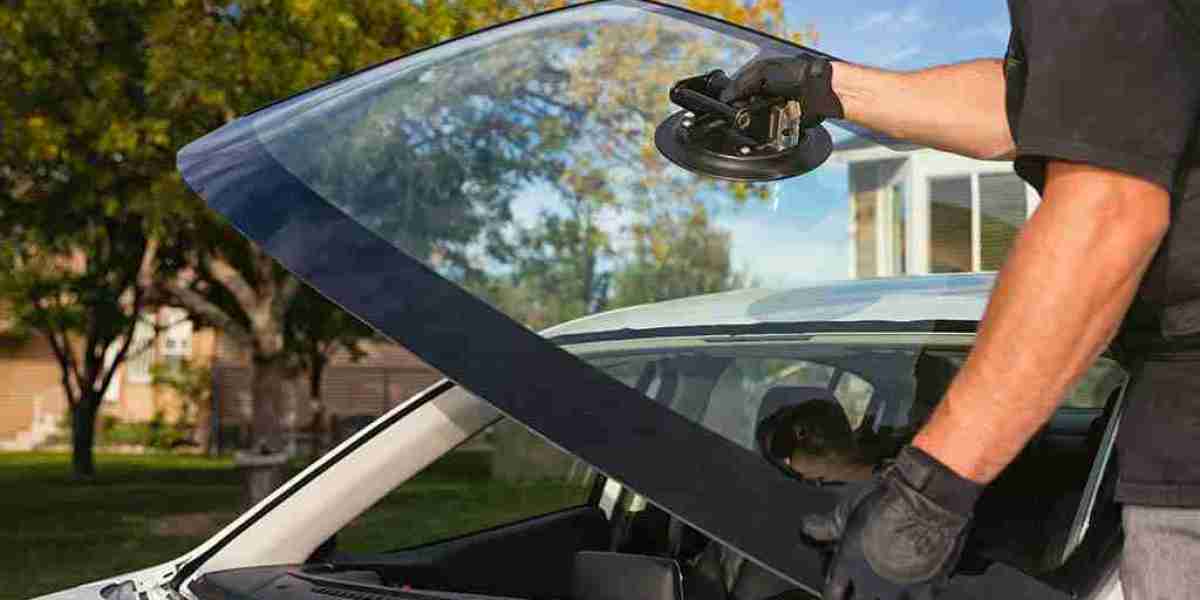 Automotive glass Market Share, Global Industry Analysis Report 2023-2032