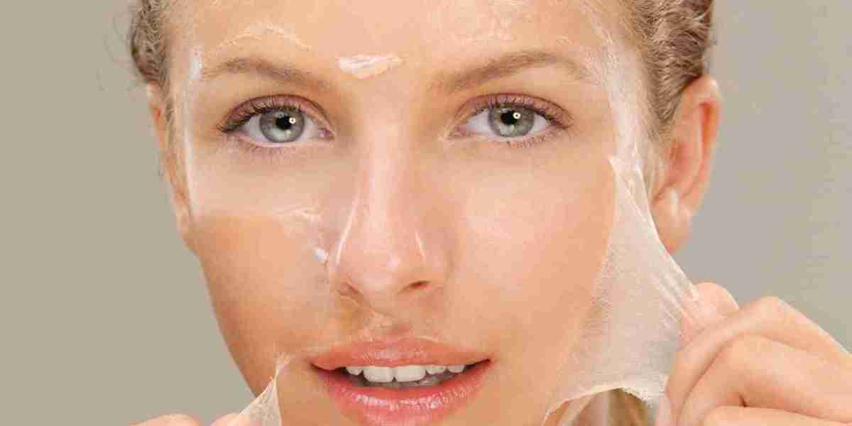 Dubai's Skincare Revolution: The Rise of Chemical Peeling