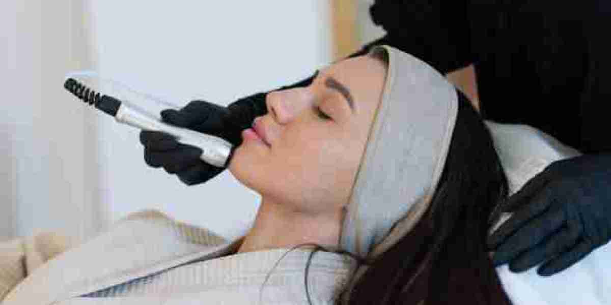 Elevate Your Skincare Routine with HydraFacial Treatment in Dubai