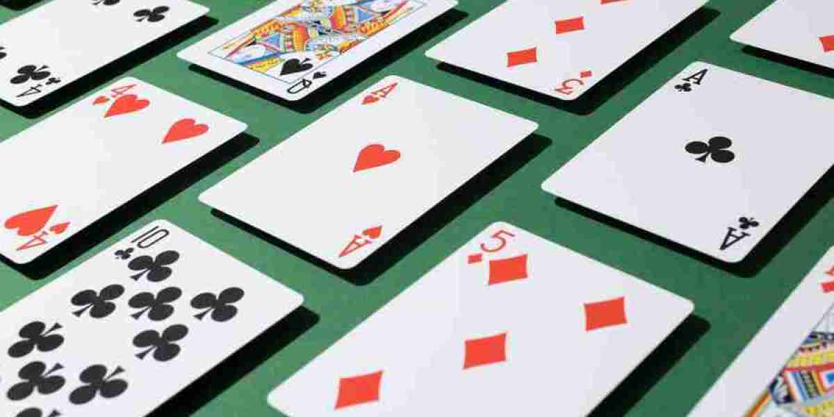Teen Patti vs. Poker: A Duel of Card Games in the Online Realm