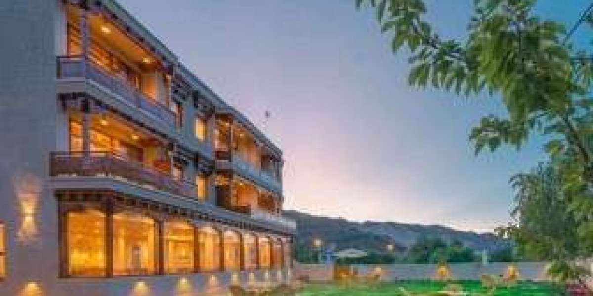 Best Leh Ladakh Hotels for a Luxurious and Comfortable Stay