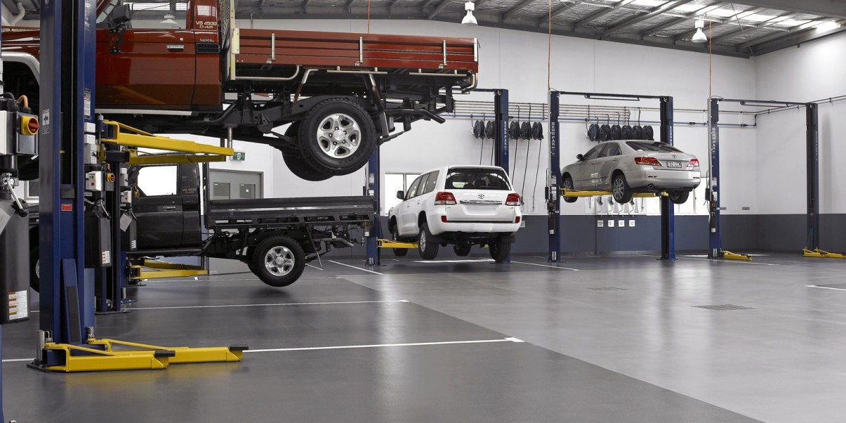 Automotive Garage Equipment Market Demand in EV and Hybrid Vehicle Servicing